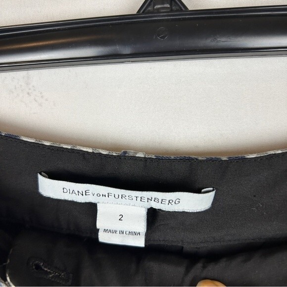 DVF snack print silk wool blend pants size 2 - Picture 5 of 8